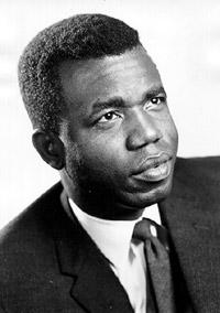 Albert Chinualumogu Achebe
