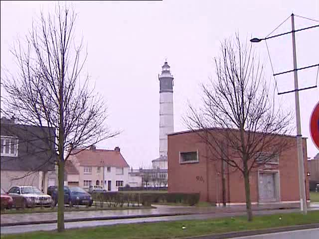 Dehors dans le froid à Calais