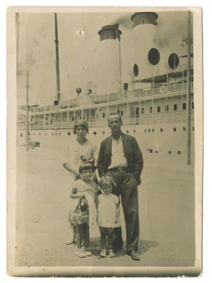 Thanassis' mother, his dad and his two sisters