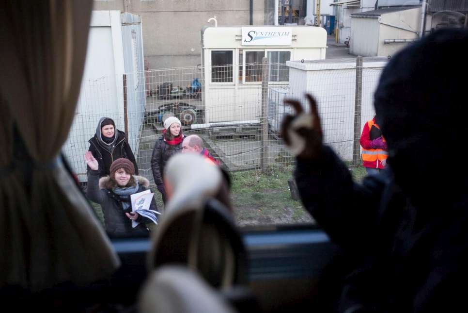 By February over 2,000 people had chosen to be relocated from Calais to other parts of France.