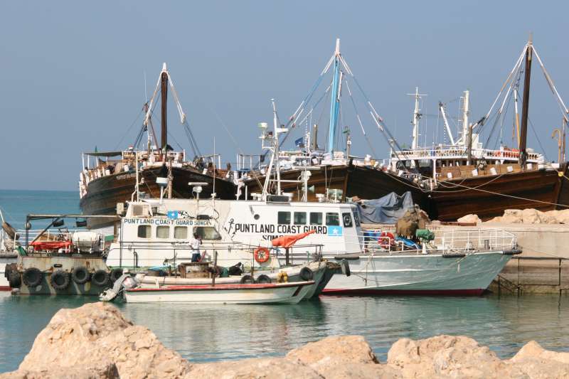 Le gouvernement du Puntland réclame l'aide de la communauté internationale pour acheter des hors-bords et former des policiers afin de contrôler le trafic le long de ses côtes.