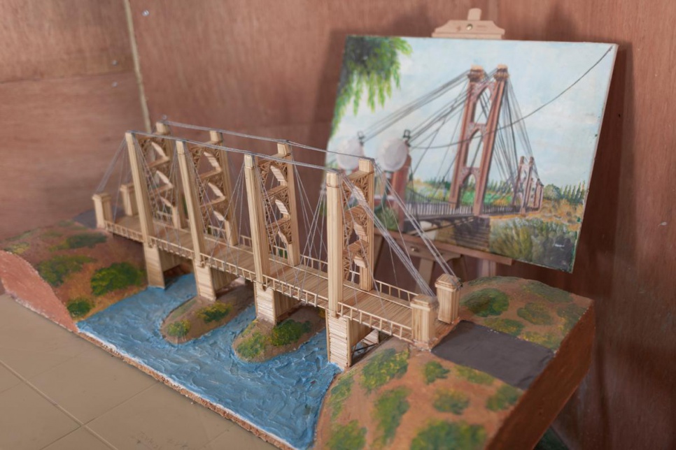 Erected for pedestrians in 1927, the Deir ez-Zor suspension bridge spanned the Euphrates River in north-eastern Syria. It was destroyed by shelling in 2013, but is remembered in this miniature replica, which was shown at the community centre in Za'atari.