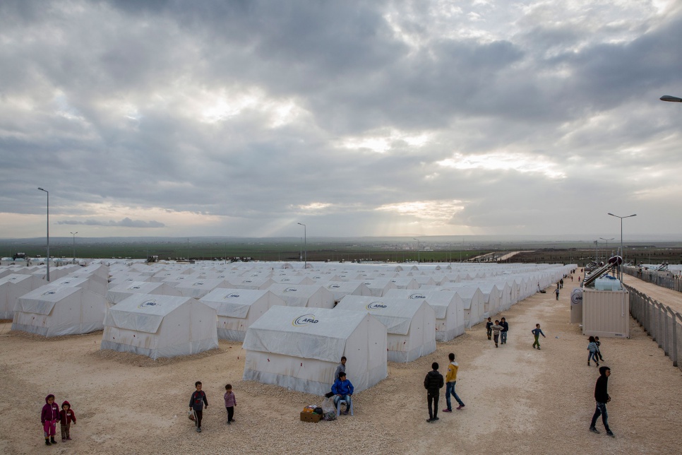 Wazzam, Ayesha and their children are now living in Suruc refugee camp in Turkey.