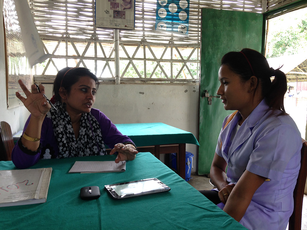 Innovation Fellow Salina interviews nighttime emergency staff on their knowledge of internet and ICT devices.
