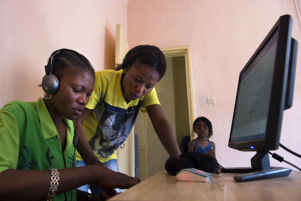 As well as Budiaki's IT courses, the Women's Centre also offers cooking, tailoring, fashion and dye-making training courses.