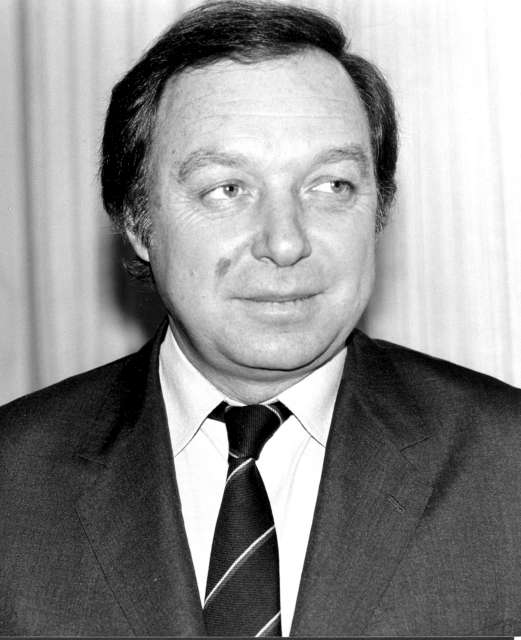 Mr Jean-Pierre Hocke, UN High Commissioner for Refugees 1986 -  1989