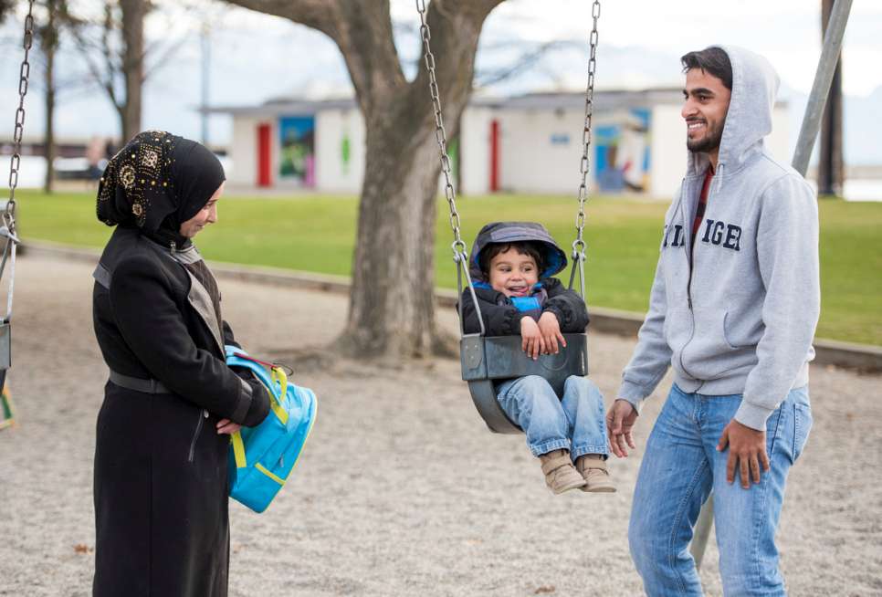 Sahar (left) talks with a Saudi business student who acts as an interpreter for her family.