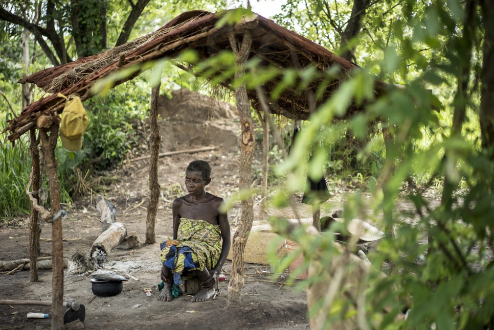 Bavuye, who is over 70, arrived in Kamala village in July after her own village came under attack. Her roof, made of leaves, barely protects her from the rain.