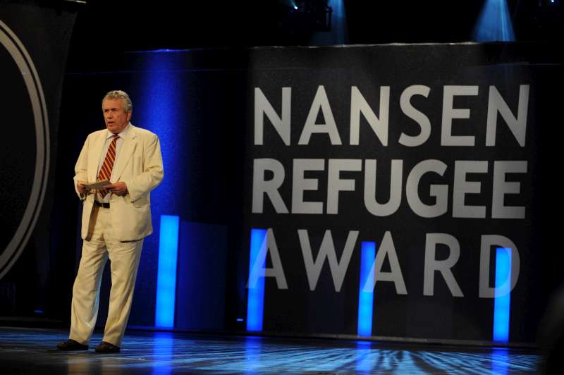 Former British politician and broadcast journalist Sir Martin Bell, hosted the 2011 Nansen Award ceremony, which took place in Geneva. 