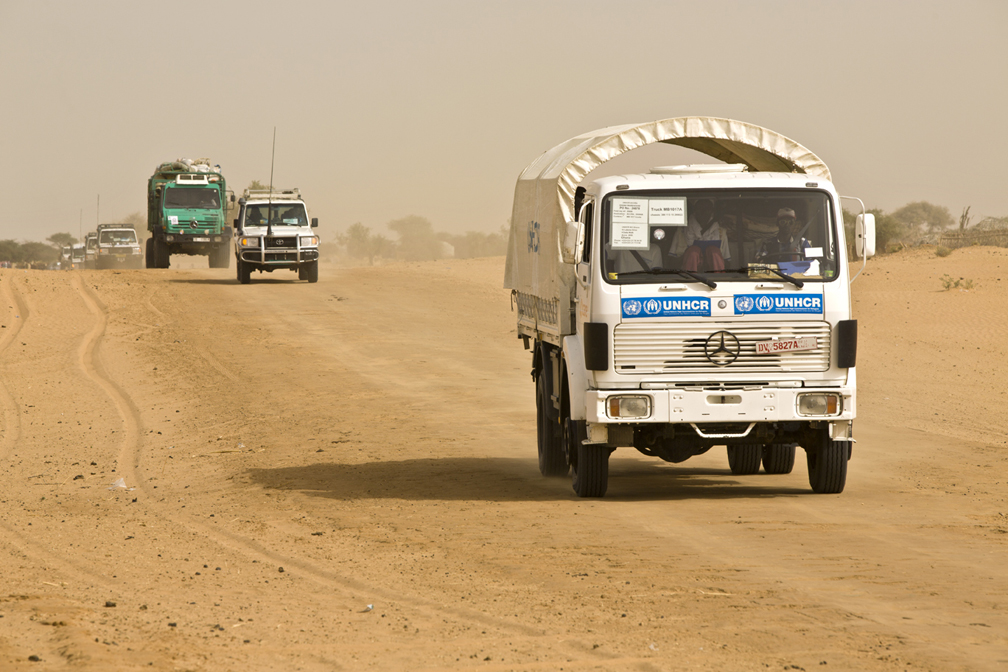 On the way to Sayam Forage refugee camp