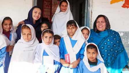 Girls in Kot Chandana refugee school together with National Goodwill Ambassador of UNHCR Chinese Actress Yao Chen. ;