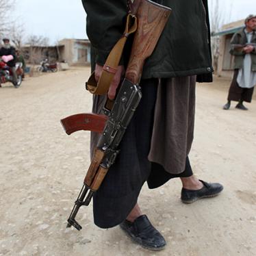 Afghanistan : Les « hommes forts » responsables de violations des droits humains échappent à la justice