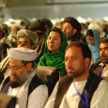 Afganistán: Las conversaciones no deberían ignorar los abusos de los talibanes contra las mujeres