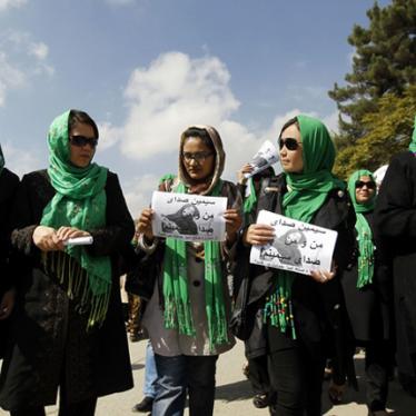 ¿Ha mejorado la situación de las mujeres afganas después de una década de guerra? 