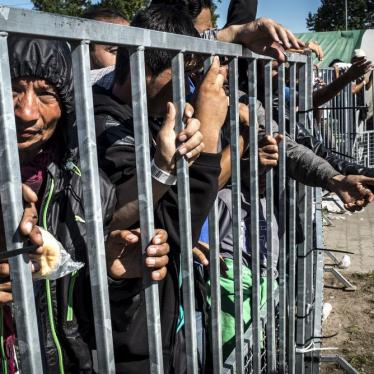 Hungary: Abysmal Conditions in Border Detention 