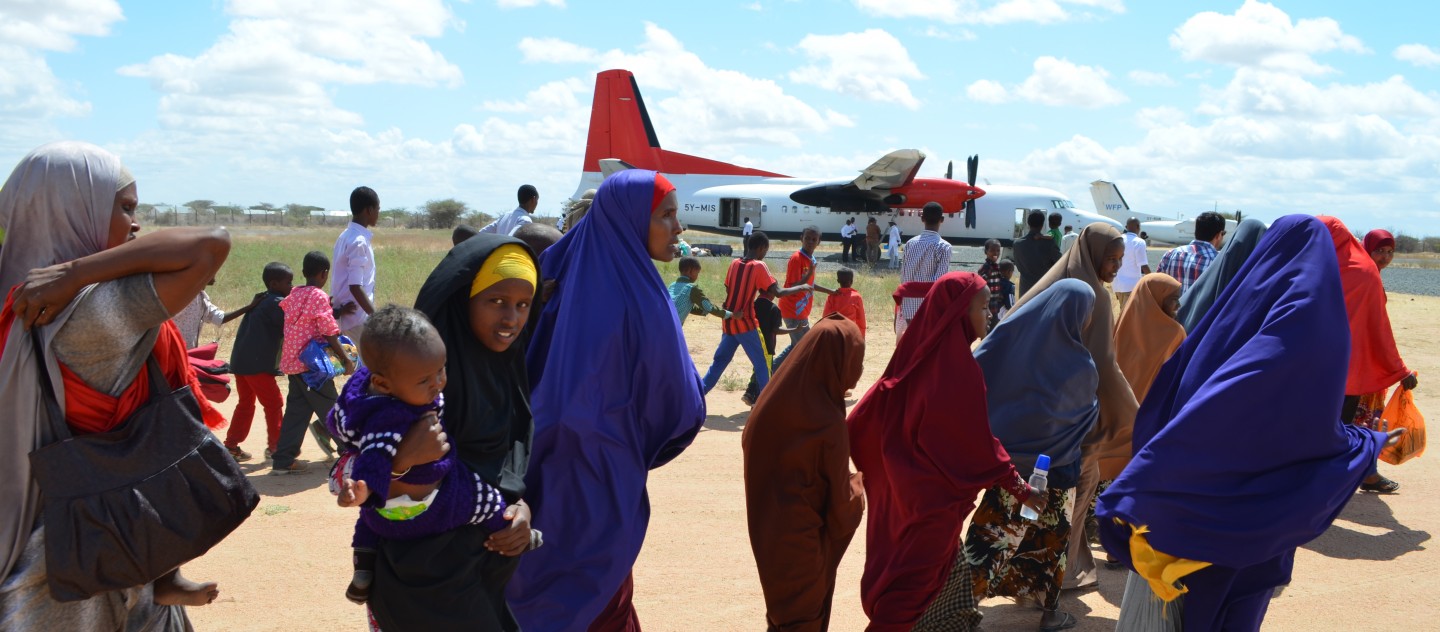 2015.08.04_KEN_Dadaab_Dadaab-airstrip_first-return-flight-to-Mogadishu_Silja-Ostermann-1