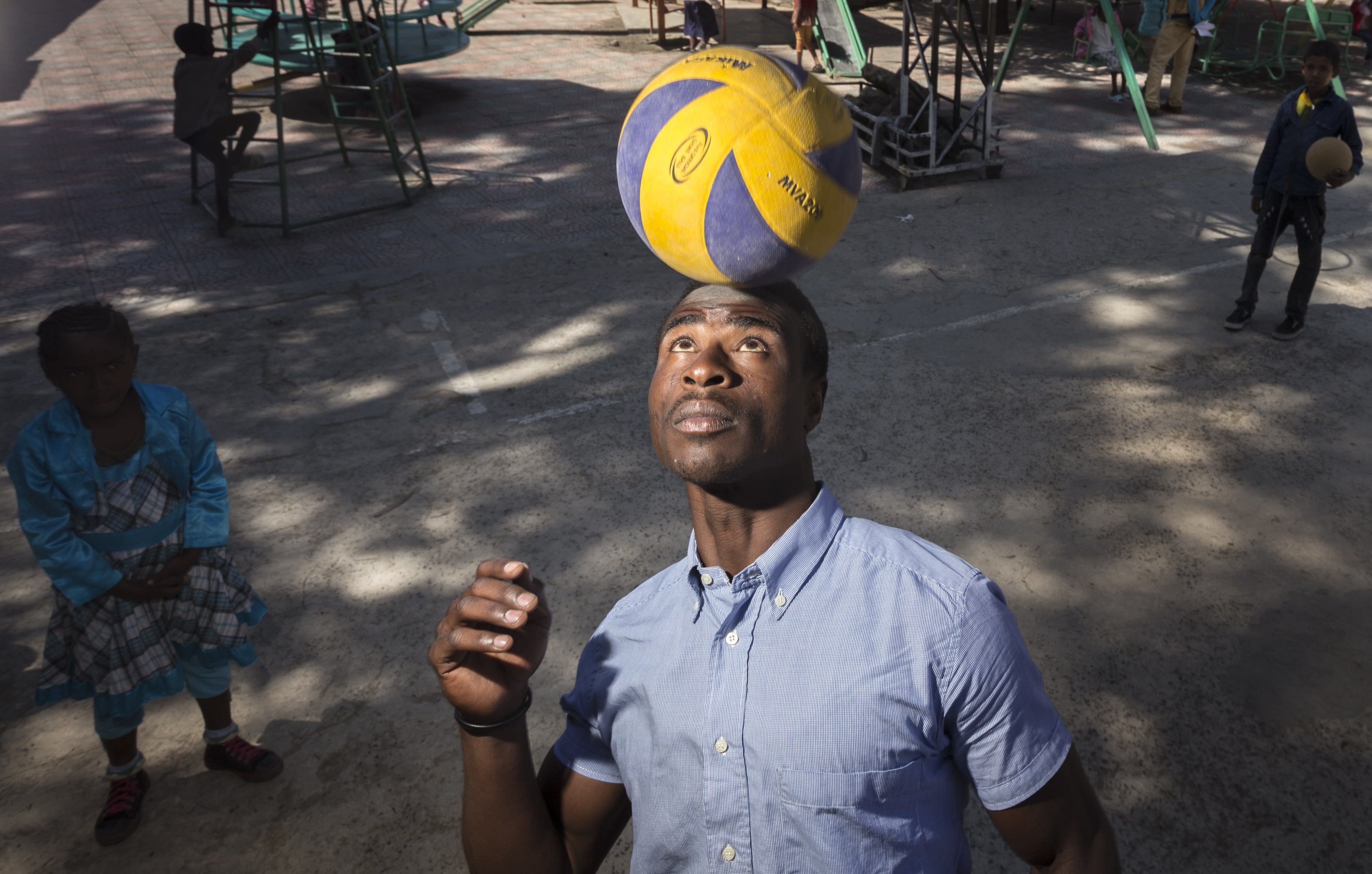 JRS, Ethiopia, Addis Ababa, November 1, 2016
Olami Simon at the football field at JRS. Olami is a refugee from Uganda.
photo: UNHCR/Petterik Wiggers