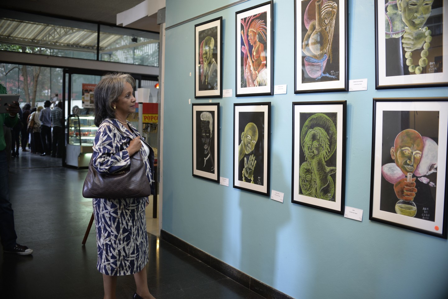 Director-General of the United Nations Office at Nairobi (UNON) Madame Sahle-Work Zewde admiring some of the work by refugee artists Pic/UNHCR