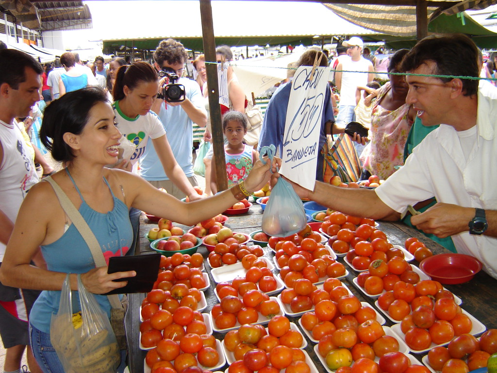 UNHCR works for the local integration of refugees in Brazil.