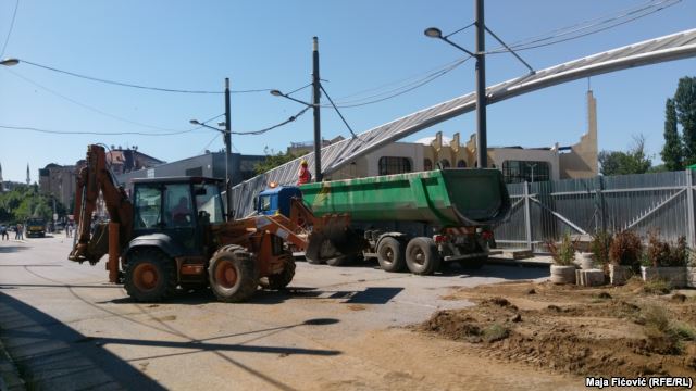 Construction work begins on the Ibar bridge that connects the Albanian and Serbian parts of Mitrovica on August 14.
