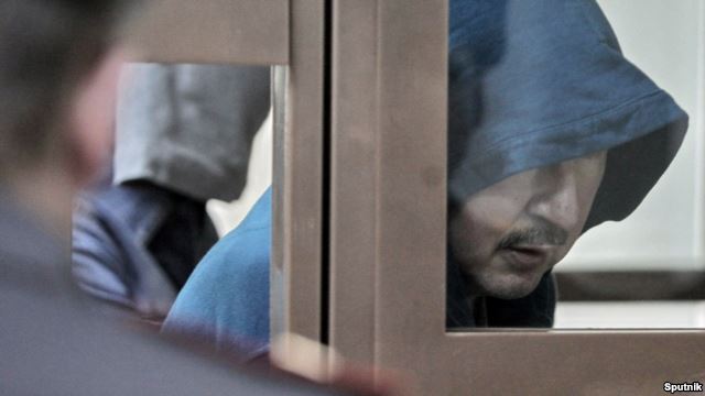 Reputed Russian mob boss Vladimir Barsukov, aka Kumarin at a Moscow court hearing in 2012.