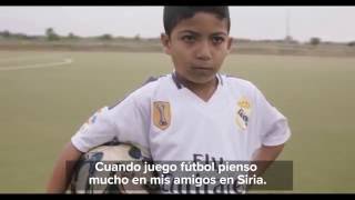 Niño refugiado sirio sueña con la fama en el fútbol