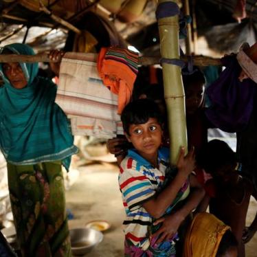  Bangladesh: Reject Rohingya Refugee Relocation Plan 
