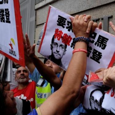 香港拒绝斯诺登协助者政治庇护 