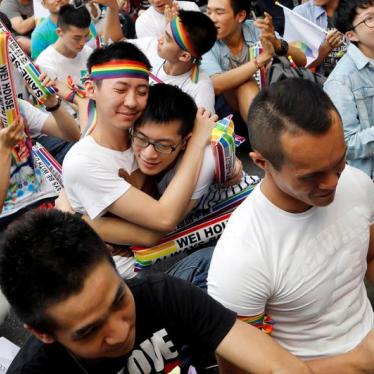 亚洲第一：台湾将合法化同性婚姻 