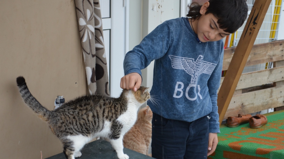 Lavent, 10 ans, adore également dessiner, tout comme sa mère et son père. 