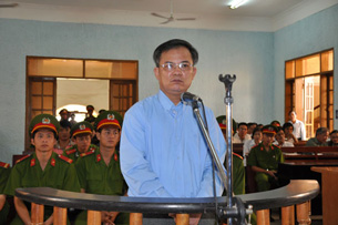 Pastor Nguyen Cong Chinh at a court hearing in Gia Lai, March 26, 2012.