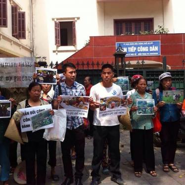 Vietnam: End Attacks on Activists and Bloggers
