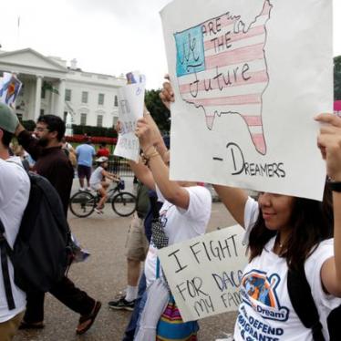 US: Trump Threatening to Expel ‘Dreamers’ 