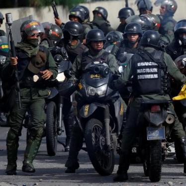 Detenciones arbitrarias en Venezuela: Detenidos con libertad bajo fianza siguen presos