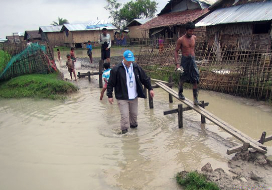 UNHCR assists flood victims in Myanmar’s Rakhine and Kachin states