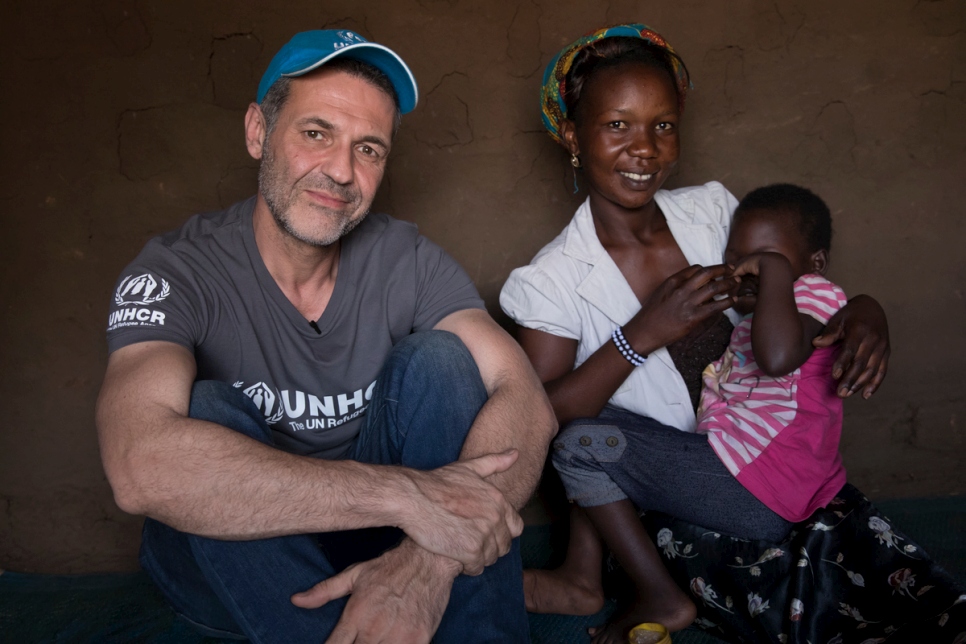 UNHCR Goodwill Ambassdor Khaled Hosseini meets South Sudanese refugee Aisha in Bidibidi refugee settlement. Aisha is a single mother who looks after five children.