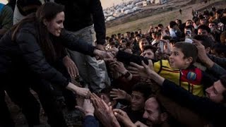 Angelina Jolie visita a los desplazados en Irak