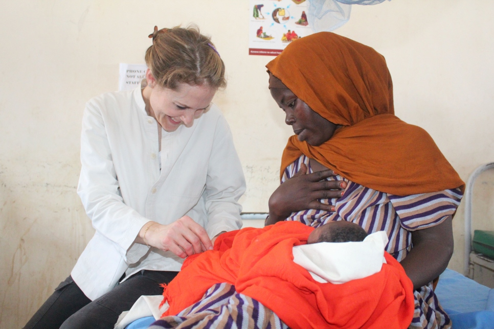At the maternity hospital in Kakuma, Princess Sarah talked with Madina who is holding her first baby. The maternity facility has an average of 400 deliveries per month.