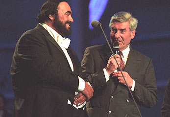 2001 - Luciano Pavarotti, in recognition of his efforts to give visibility to the refugee cause and to help raise funds for refugees projects. The 2001 "Pavarotti and Friends" concert and related activities raised awareness about Afghan refugees and the conditions they were living in. Profits from the event went towards funding various projects benefitting Afghan refugee children in Pakistan. Pavarotti continued to support UNHCR until his death in 2007.