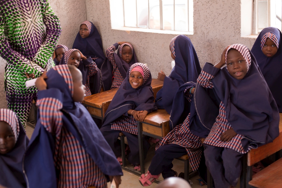 حصة للتلاميذ من الفتيات في ثاني مدارس مؤسسة براعة المستقبل الإسلامية في مايدوغوري.