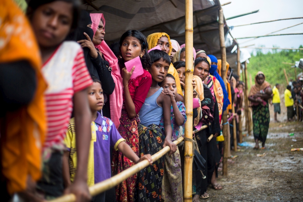 Bangladesh. Life after Myanmar in the Rohingya refugee camps
