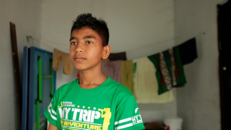 Indonesia. Rohingya siblings split by tragedy