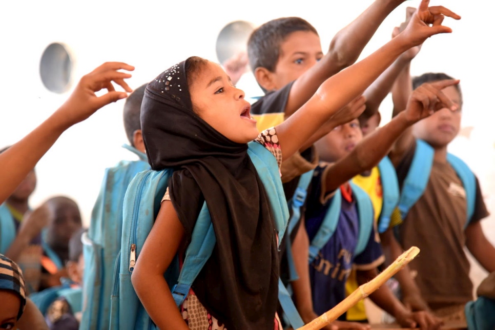 Mauritania. "Monsieur, Monsieur!"