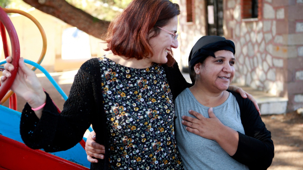 Efi Latsoudi (left), joint-winner of the 2016 Nansen Refugee Award.