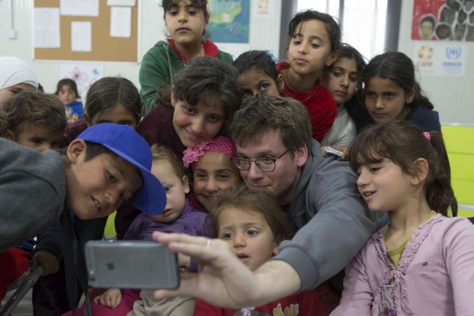 Jordan. UNHCR High Profile Supporter John Green meets children at the UNHCR funded Community centre in Azraq refugee camp