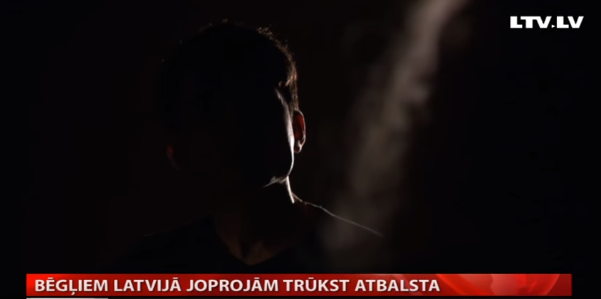 Bēgļiem Latvijā joprojām trūkst atbalsta