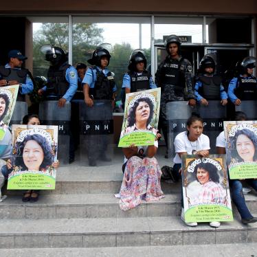 Honduras debe investigar asesinatos de defensores del derecho a la tierra