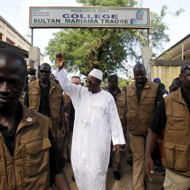 Guinée : Le Président Condé devrait renforcer l’État de droit lors de son second mandat