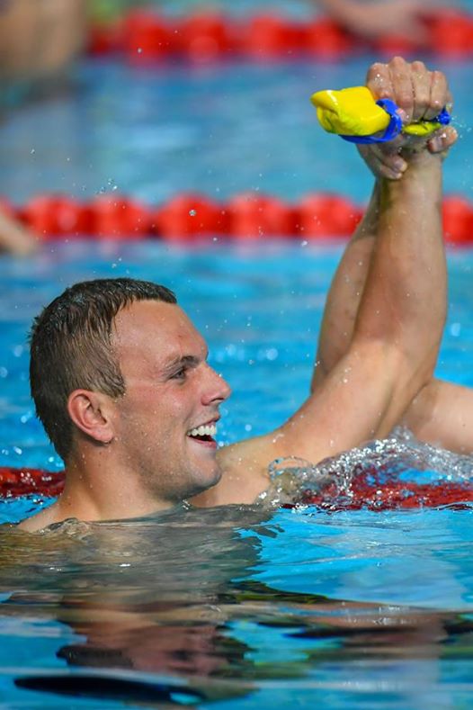 'GOLDEN BOY!

Rio Olympics hero Kyle Chalmers led Mack Horton home in a 1-2 finish for Australia in the 200m freestyle final at the Commonwalth Games.

Follow it LIVE: https://bit.ly/2uS6B8j'