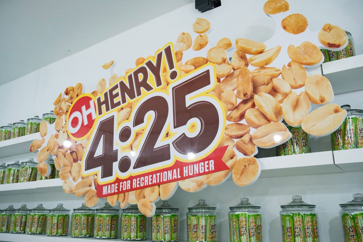 The Oh Henry! 4:25 chocolate bar is displayed at a Toronto pop-up shop.